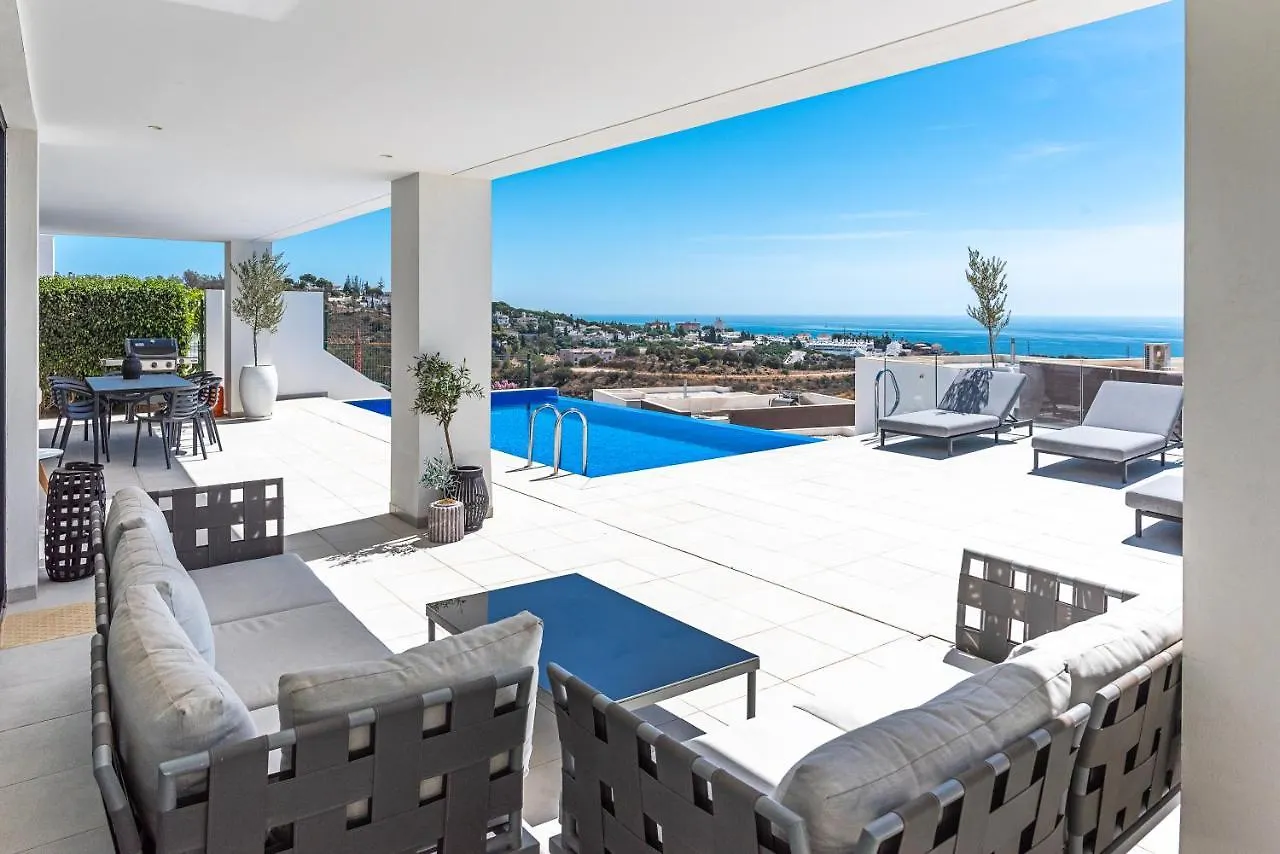 3 Bed Dream Villa With Pool & Panormaic Sea Views location